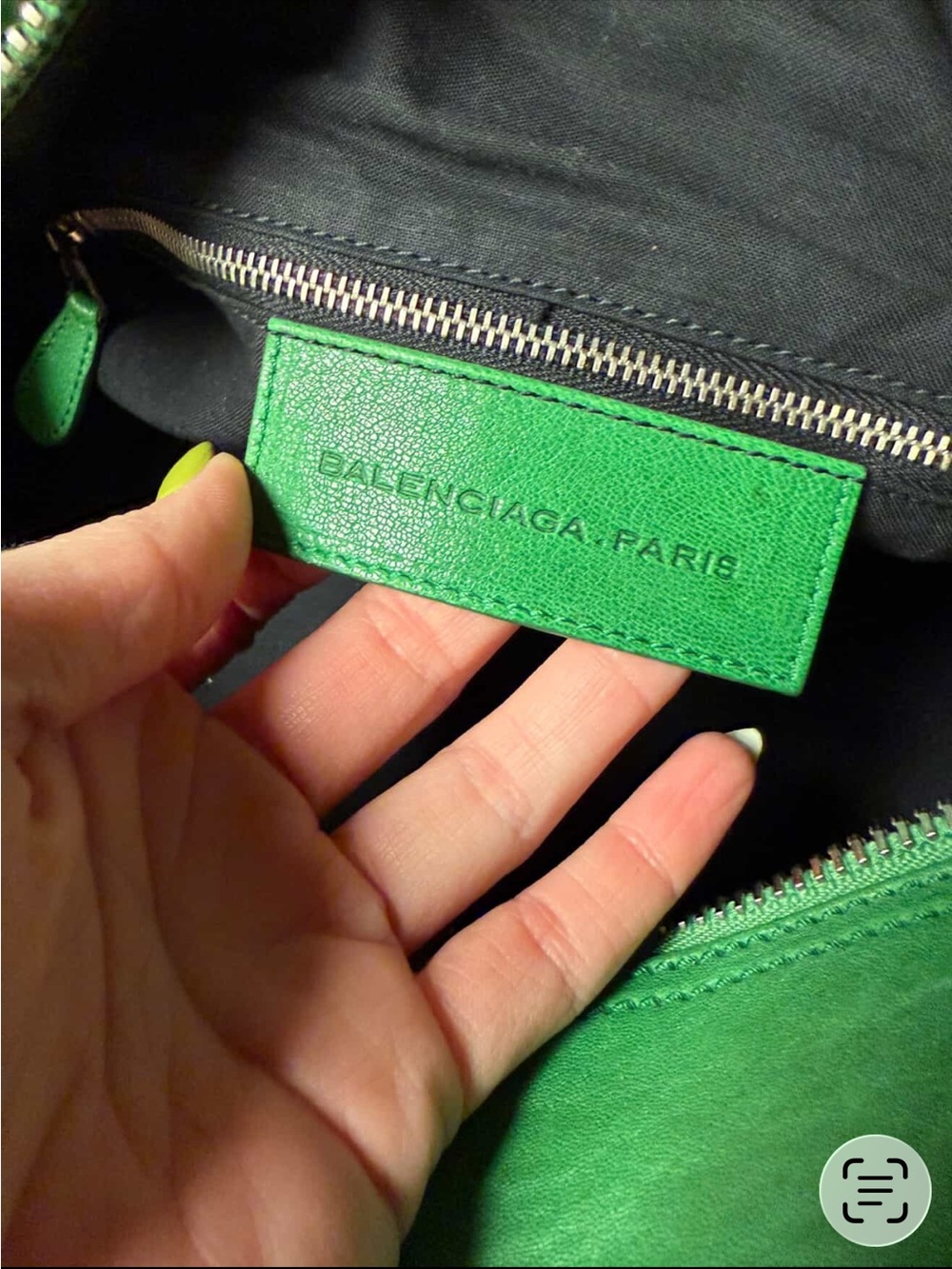 💯Auth! *RARE* VINTAGE! BALENCIAGA CITY WHISTLE BAG Green Leather Silver Hardware - Picture 4 of 16